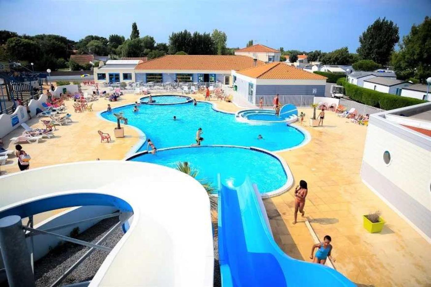 4 Etoiles - Parc Aquatique - Eeiaeh *